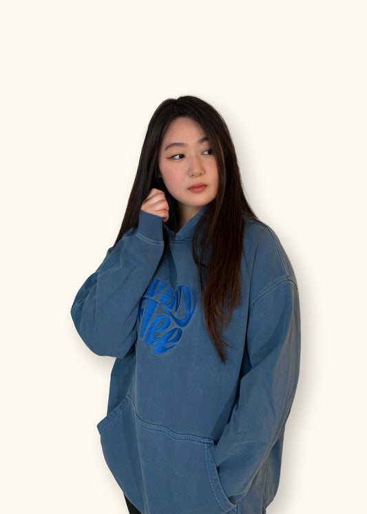 BIG HEART OVERSIZED HOODIE