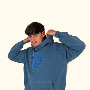 BIG HEART OVERSIZED HOODIE